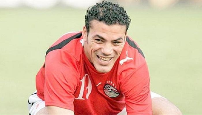 عمرو زكي مهاجم مصر السابق