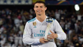 البرتغالي رونالدو يحتفل باللقب في الإمارات