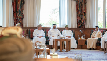 محمد بن زايد يعزي عبدالله بن علي العريمي في وفاة نجله