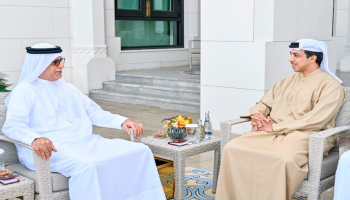 الشيخ منصور بن زايد آل نهيان يستقبل الشيخ سلمان بن إبراهيم آل خليفة