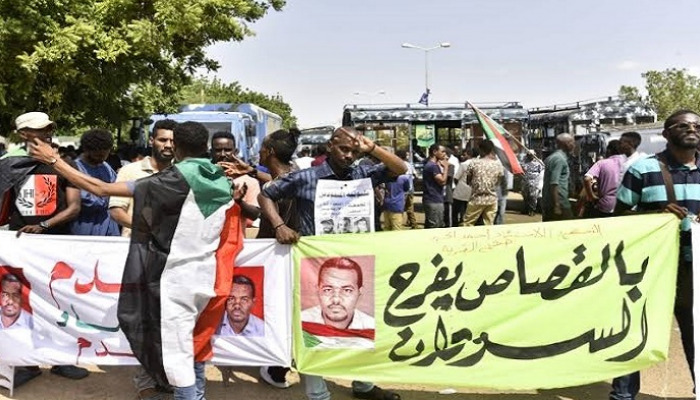عائلات الضحايا يأملون في القصاص من نظام البشير