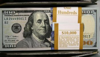 الدولار الأمريكي يرتفع بعد التصويت على مساءلة ترامب