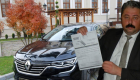 رئيس بلدية تركية يبيع سيارة رسمية لسداد إيجار حاوية قمامة‎