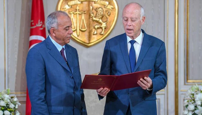 رئيس تونس قيس سعيد لحظة تكليفه الجملي بتشكيل الحكومة