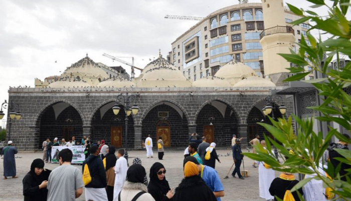"مسجد الغمامة" بالمدينة المنورة.. قبس من نور النبوة