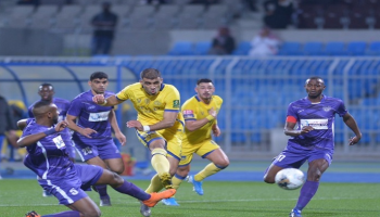 من مباراة النصر وضمك