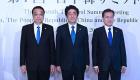 中日韩领导人一致同意保持合作帮助推进朝美对话