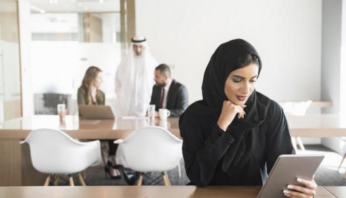 العمل يحمي النساء من الاكتئاب ويحسن صحتهن