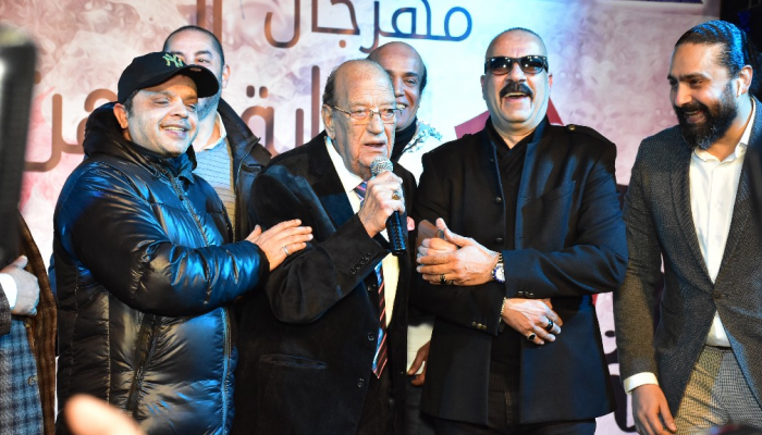 محمد هنيدي ومحمد سعد في تكريم حسن حسني