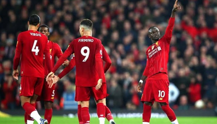 لاعبو ليفربول