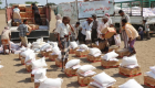 الإمارات تغيث أهل "المخا" اليمنية بـ28 طنا من المساعدات