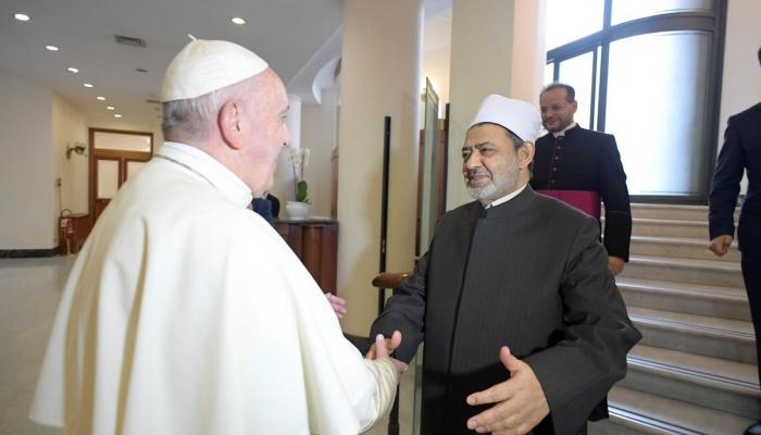 شيخ الأزهر والبابا فرنسيس