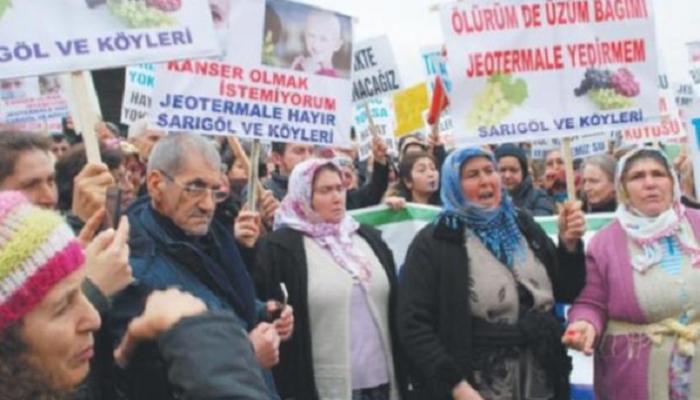 جانب من المظاهرة الاحتجاجية في ولاية مانيسا التركية