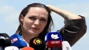 أنجلينا جولي تزور مخيمات الروهينجا في بنغلاديش  