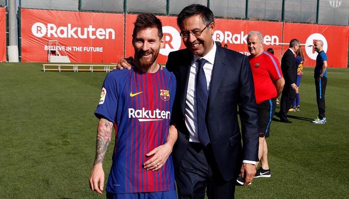 ميسي ورئيس برشلونة