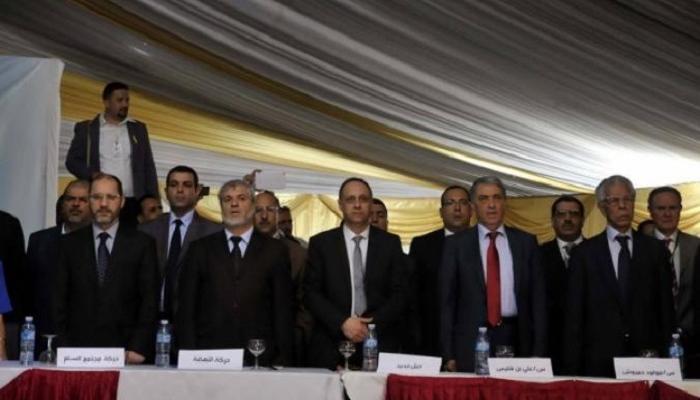 أحزاب وشخصيات معارضة في الجزائر - أرشيفية