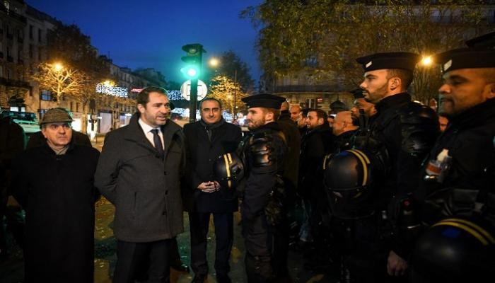 وزير الداخلية الفرنسي يتفقد قوات الأمن- أرشيفية