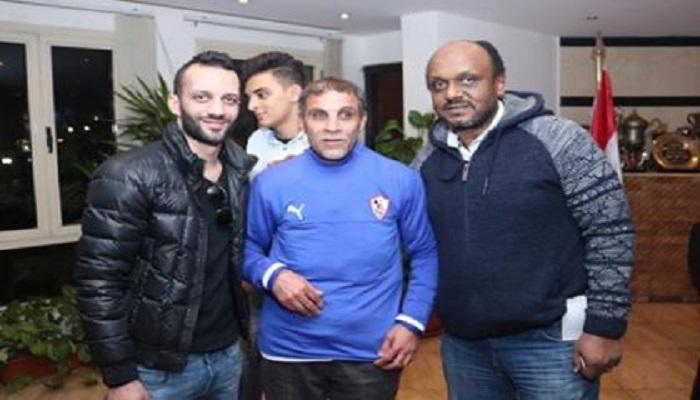 الزمالك يكرم مشجعه الكفيف