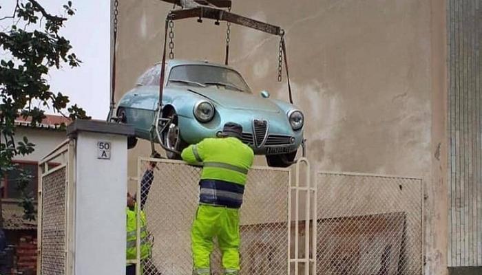 بيع سيارة ألفا روميو اختفت 35 عاما بسعر خيالي