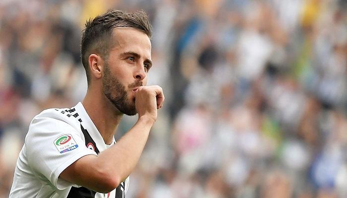 ميراليم بيانيتش لاعب وسط يوفنتوس