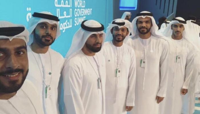 جانب من المتطوعين المشاركين في القمة العالمية للحكومات