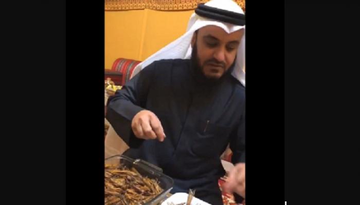 القارئ مشاري بن راشد يكشف الوجه الآخر للجراد