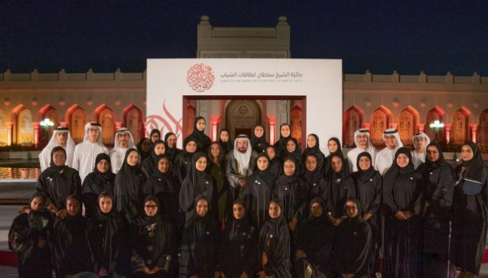 حاكم الشارقة يطلق "جائزة الشيخ سلطان لطاقات الشباب"
