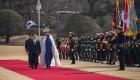 بالصور.. رئيس كوريا الجنوبية يستقبل محمد بن زايد بـ"البيت الأزرق"