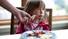 6 علامات رئيسية تكشف إصابة طفلك بالاضطراب الغذائي
