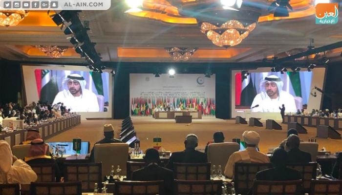 الشيخ عبدالله بن زايد آل نهيان وزير الخارجية والتعاون الدولي الإماراتي