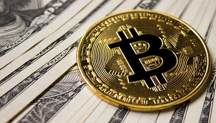 بيتكوين ترتفع لأول مرة منذ 6 أشهر