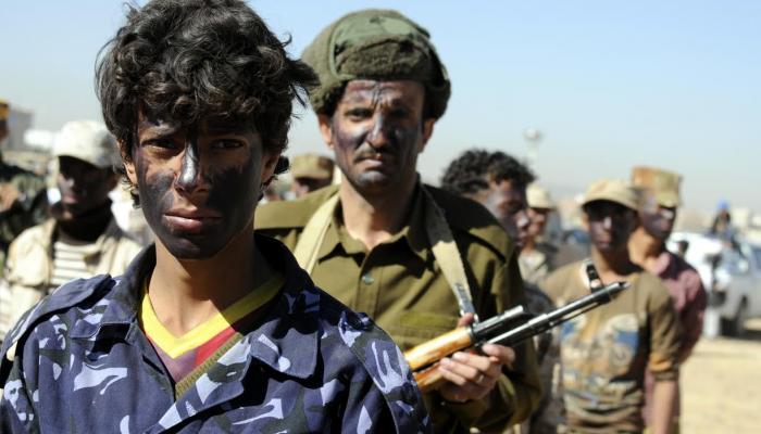 أحد معسكرات الحوثي لتجنيد أطفال اليمن
