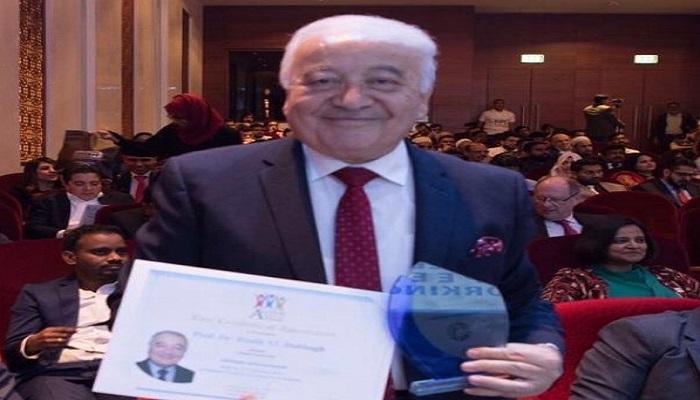 المؤتمر الدولي للمياه والطاقة يكرم الدكتور رياض الدباغ