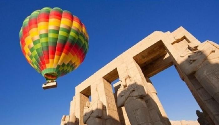 البالون يعد عنصرا سياحيا مهما في الأقصر