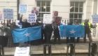 مظاهرات صومالية أمام السفارة القطرية في لندن رفضا لتدخلات "الحمدين"