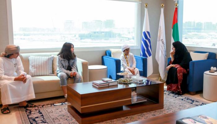 "إكسبو 2020" يتبنى مبادرة 3 طلاب إماراتيين للترحيب بالعالم