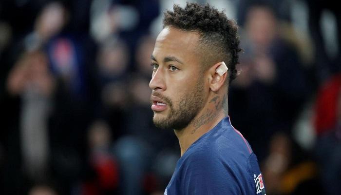 نيمار دا سيلفا لاعب باريس سان جيرمان