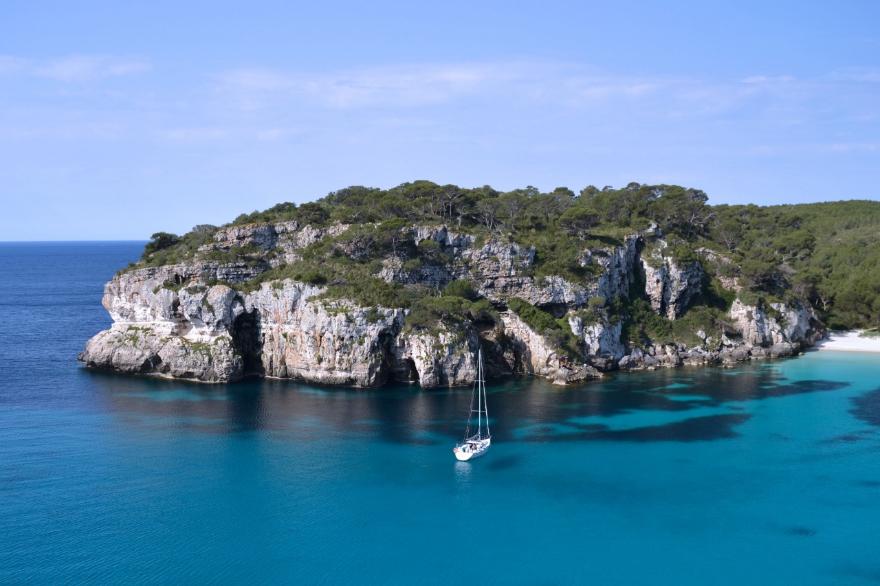 143 192205 five islands calm isolation around world 8