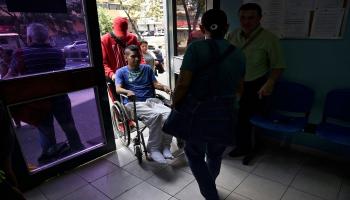 انقطاع الكهرباء يهدد حياة مرضى الكلى في فنزويلا