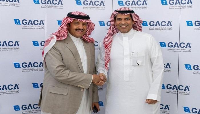 الأمير سلطان بن سلمان بن عبدالعزيز ونبيل العمودي