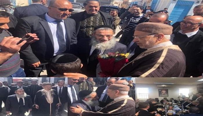 صورة نشرها حزب النهضة الإخواني للغنوشي خلال لقاء مع كبير أحبار اليهود