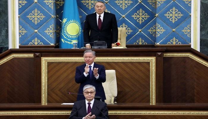 رئيس مجلس الشيوخ يؤدي اليمين رئيسا مؤقتا لكازاخستان