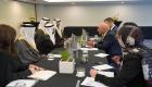 الوفد الإماراتي يلتقي وزير الدفاع النيوزيلندي وعمدة كرايستشيرش