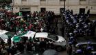 آلاف المتظاهرين بوسط العاصمة الجزائر يطالبون بتنحي بوتفليقة