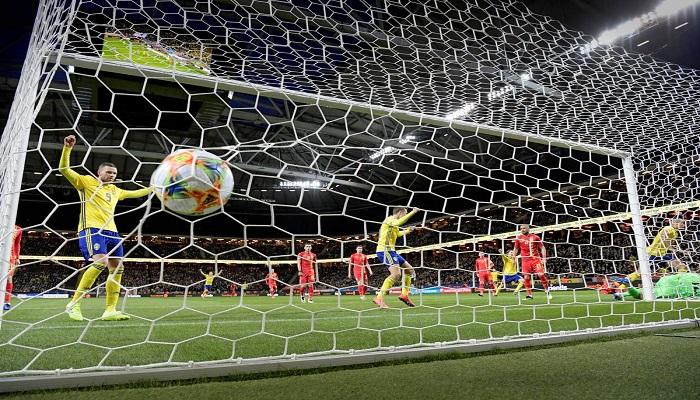 السويد ورومانيا