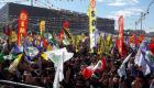بالصور.. الأكراد يحتفلون بـ"النوروز" في إسطنبول رغم حصار شرطة أردوغان 