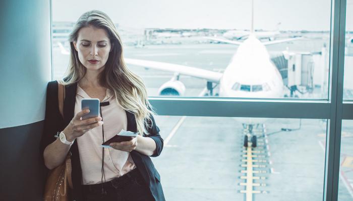 اشرب نصف لتر إضافيا من الماء يوميًا أثناء السفر