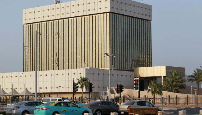 آخرها "الأهلي القطري".. بنوك قطر تهرول نحو الاقتراض