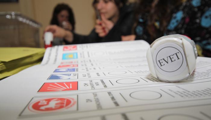 تخوفات من تأثير الهبوط الاقتصادي على نتائج حزب العدالة