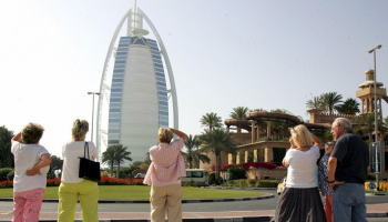 الإمارات تتصدر قائمة البحث لسائحي الدول الناطقة بالإنجليزية والإسبانية
